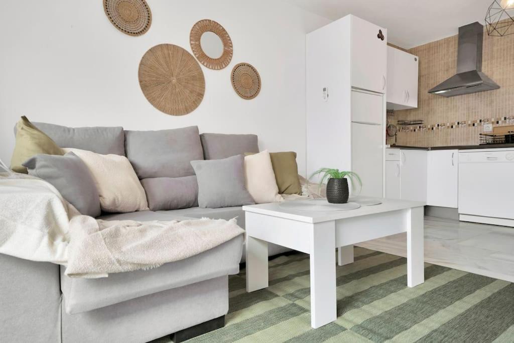 Duplex Con Vistas Al Mar, Piscina Y Gimnasio - Las Abejeras 226 Estepona Kültér fotó