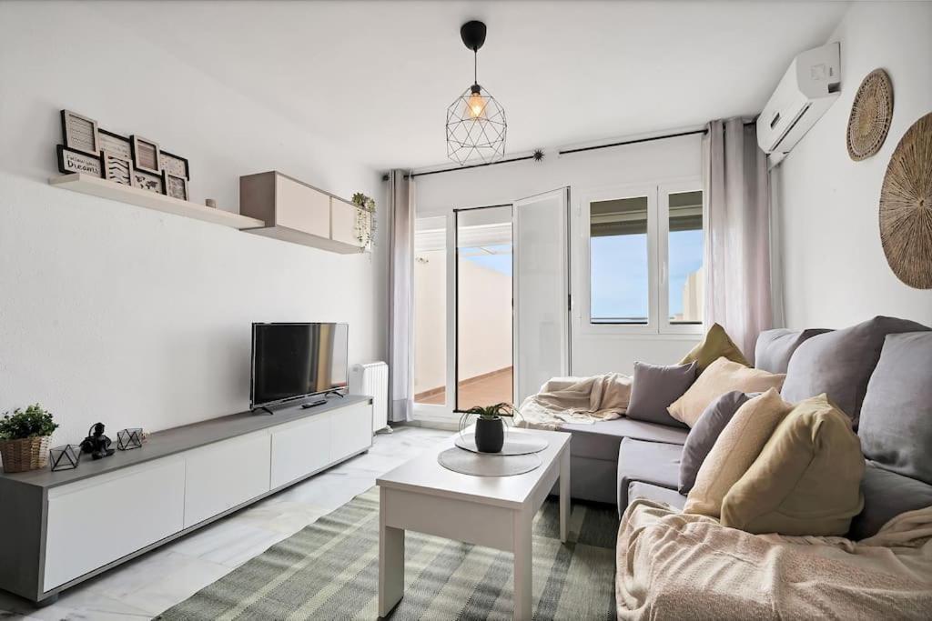 Duplex Con Vistas Al Mar, Piscina Y Gimnasio - Las Abejeras 226 Estepona Kültér fotó