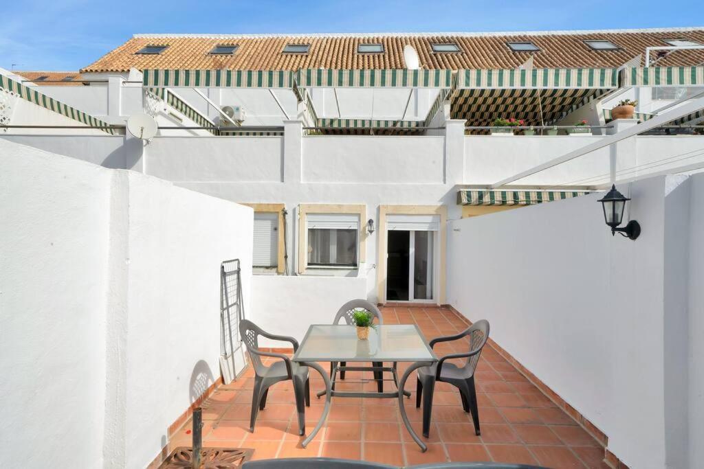 Duplex Con Vistas Al Mar, Piscina Y Gimnasio - Las Abejeras 226 Estepona Kültér fotó