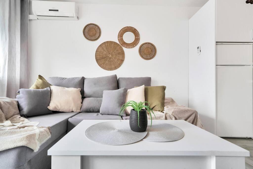 Duplex Con Vistas Al Mar, Piscina Y Gimnasio - Las Abejeras 226 Estepona Kültér fotó